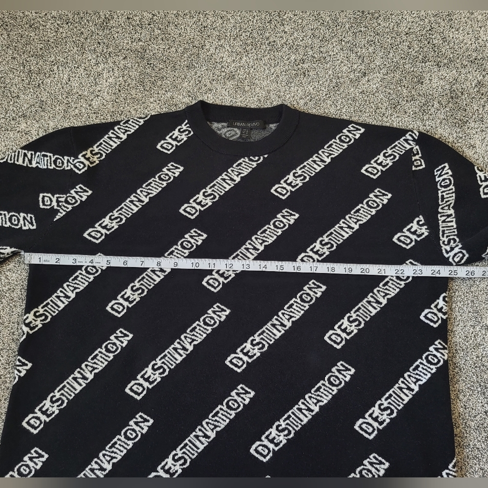 Urban Revivo Destination Sweater Size USA 40 - Picture 5 of 9